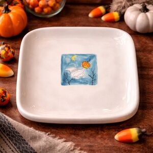 Rae Dunn Ghost Ceramic Plate‎